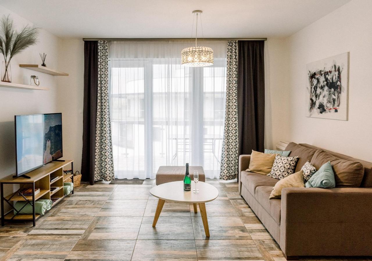 קסזטלי Royal 27 Apartman מראה חיצוני תמונה